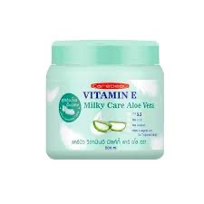 CAREBEAU Крем для тела с МОЛОЧНЫМ ПРОТЕИНОМ, ВИТАМИНОМ Е и АЛОЭ ВЕРА 500 ml