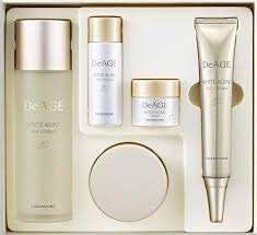 Charmzone Осветляющий антивозрастной набор DeAge White Aging Gift 3 Set